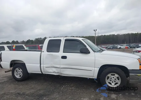2004 Chevrolet Silverado 1500 Ls z USA, uszkodzony, nr VIN 2GCEC19V641136788